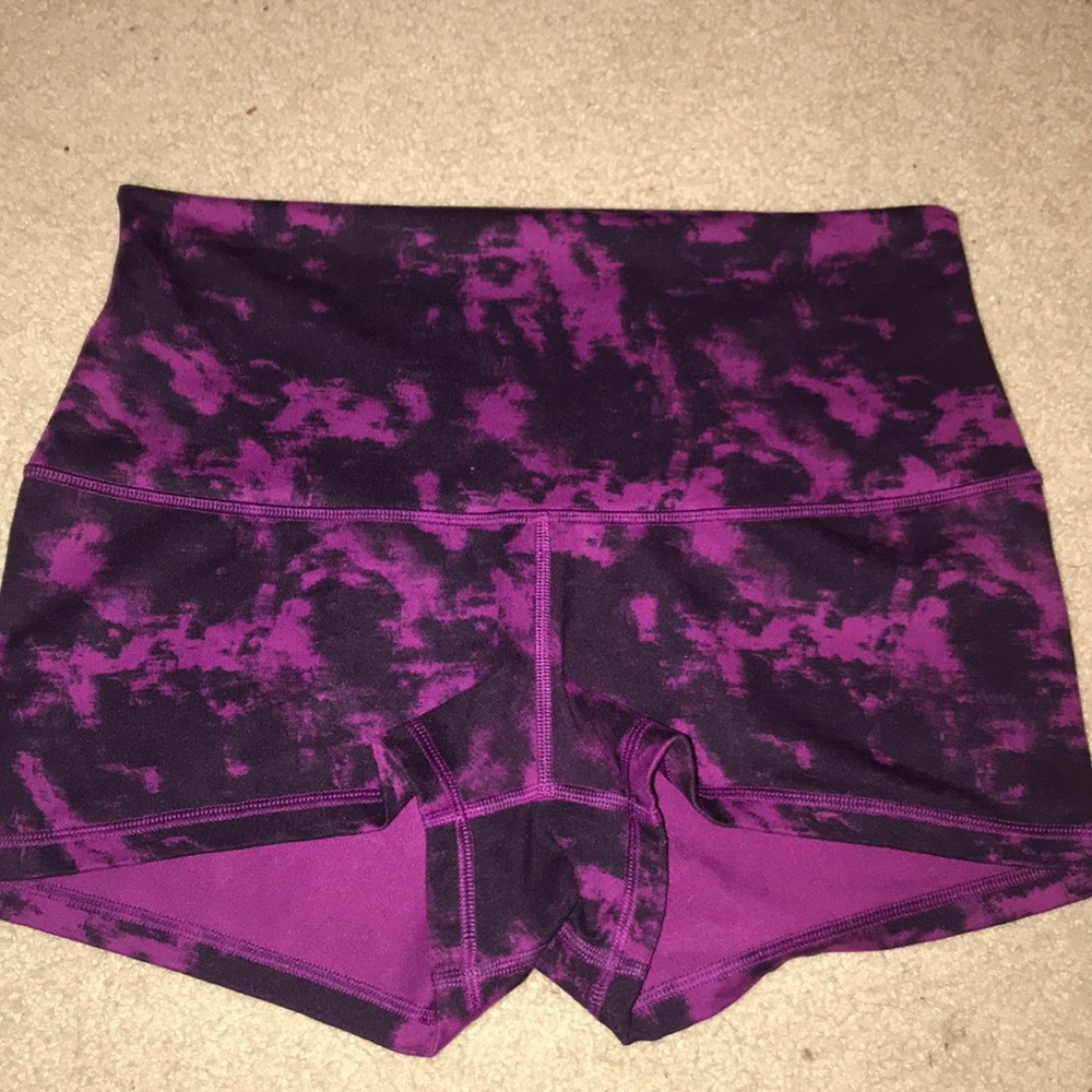 Lululemon shorts!